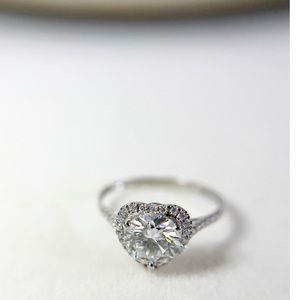 18k Solid Gold Heart Halo Ring , AU750 Stamped